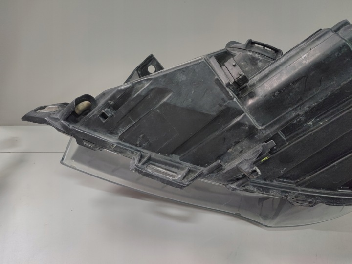 PHARE AVANT DROITE DROIT AVANT ORDINAIRE OPEL MERIVA B LIFT EUROPE 13372320