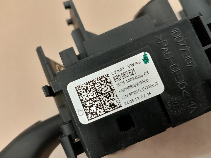SKODA FABIA ROOMSTER VW POLO COMMUTATEUR COMPOSITE MANETTE