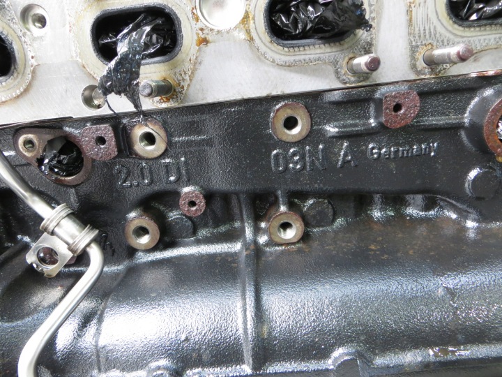 AUDI A4 B9 2.0D MOTEUR POTEAU DET 03N023A 15-