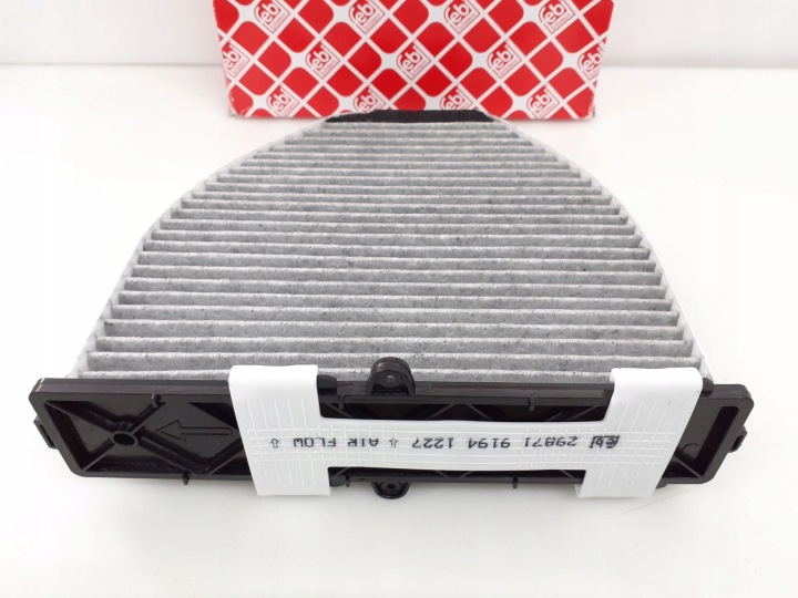 FEBI FILTRE CABINES DB W204/W212 AVEC AKTYWNYM WEGLEM