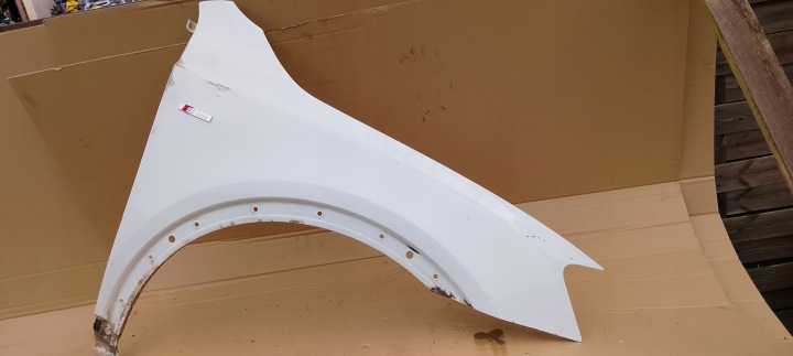 AILE AVANT AVANT DROIT AUDI Q3 8U0 11-19ROK S-LINE ORIGINAL