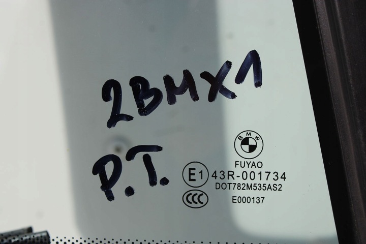 BMW X1 F48 PORTES DROIT AVANT ARRIÈRE CÔTÉ DROITE AVANT ARRIÈRE 2 PIÈCES K