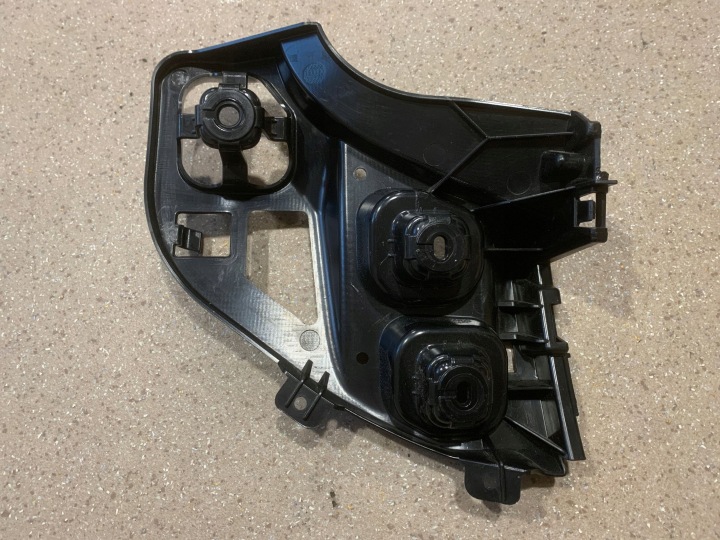 GLISSIÈRE PARE-CHOCS ARRIÈRE ARRIÈRE CÔTÉ GAUCHE BMW 1 F40 7461397