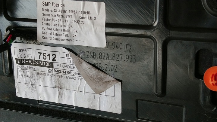 SPOILER SPOILER COUVERCLES DE COFFRE COUVERCLES DE COFFRE AUDI A1 II 82A827933