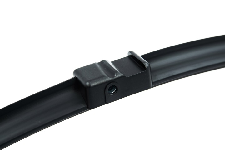 ESSUIE-GLACES PLAT SANS CADRE AVANT OXIMO 550+400MM ALFA ROMERO GT 147