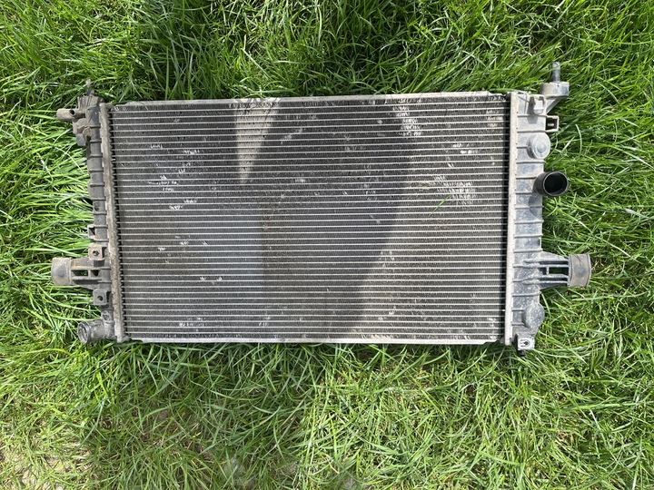 RADIATOR WATER OPEL ASTRA H 1.4 13128801 