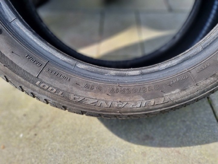 Bridgestone Turanza T001 225 45 17  91V 2018