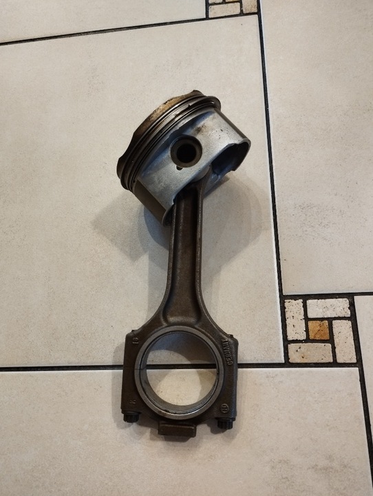 PISTON CONNECTING ROD PORSCHE CAYENNE 4,5 V8 