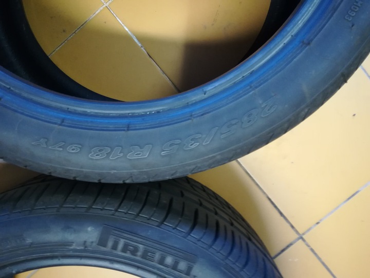 Pirelli P Zero 285/35 255/40 MERCEDES CLS W219