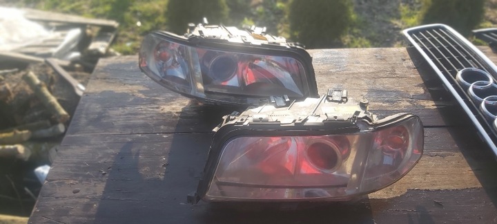 FAROS PARTE DELANTERA REJILLAS AUDI A8 D2 XENÓN 