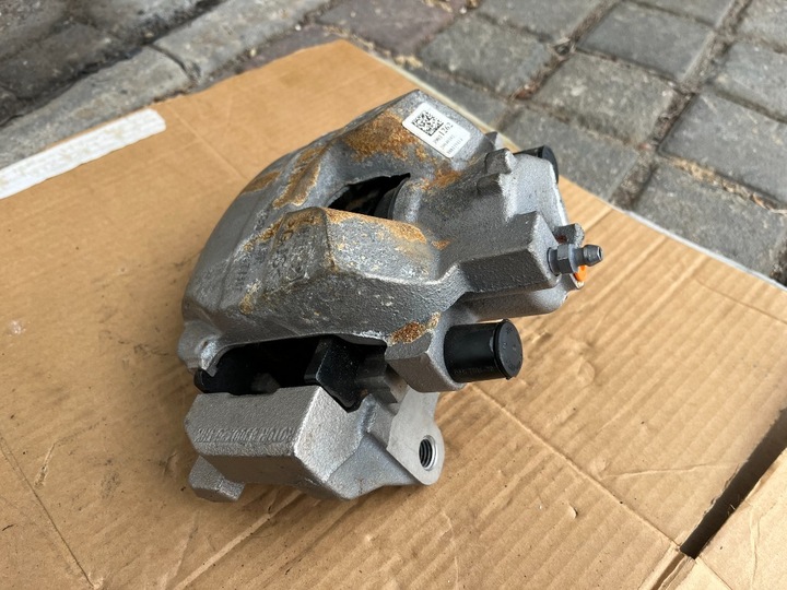 SOPORTE IZQUIERDO PARTE DELANTERA OPEL ASTRA K 300X26 