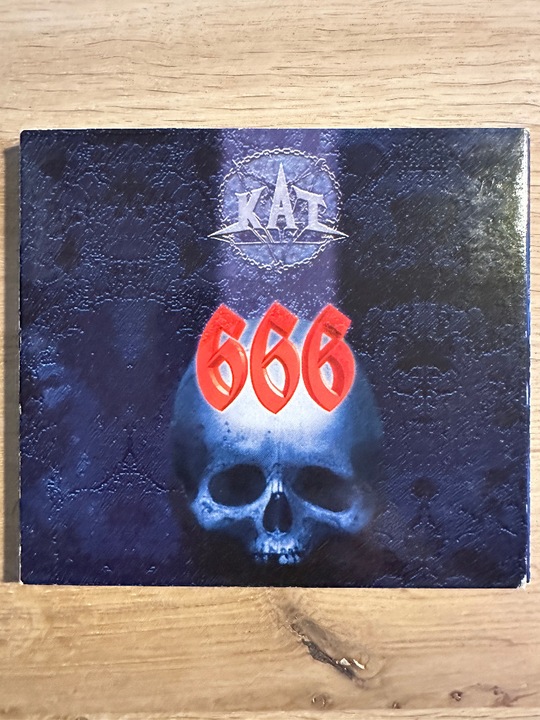 KAT-666 wydanie 2004 UNIKAT