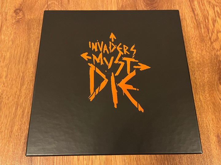 THE PRODIGY INVADRES MUST DIE / DELUXE MALETERO UNIKAT 