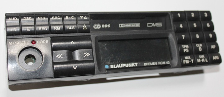 BLAUPUNKT BREMEN RCM 43 FRONT PANEL--PORSCHE MERC