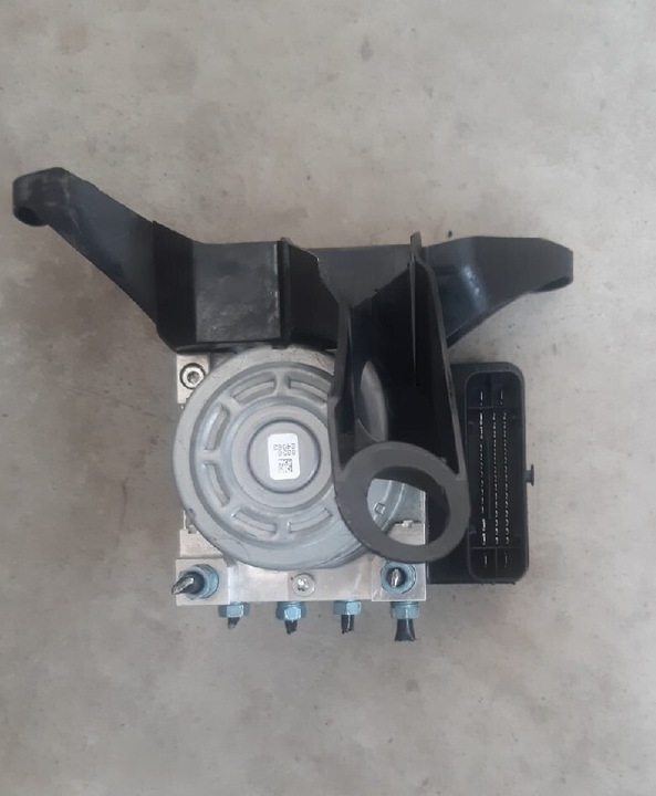 PUMP ABS FOR BMW X1 NUMBER 6885279 