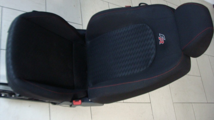 SEAT IBIZA IV FR ASIENTOS SOFA 3D 