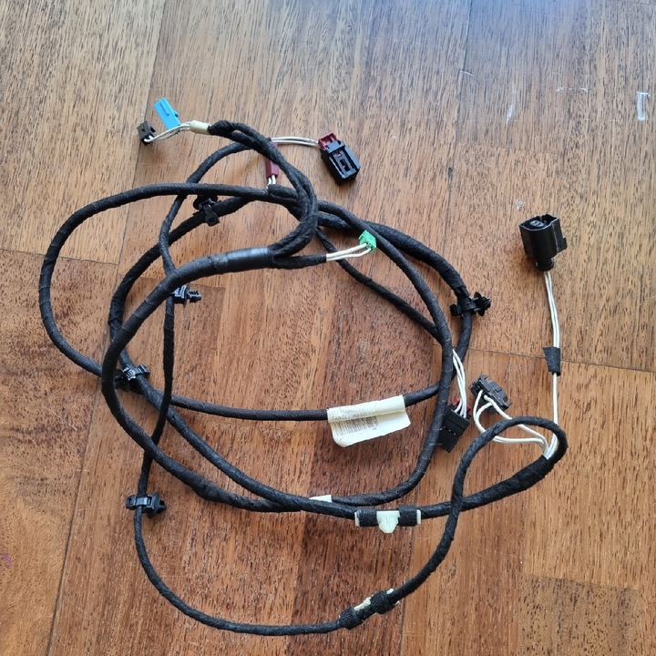 VW PASSAT B7 JUEGO DE CABLES DE TAPA DE MALETERO 3AE971147 