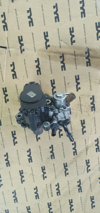 PUMP HIGH PRESSURE FUEL PUMP MERCEDES W212 W204 SPRINTER 2.2 