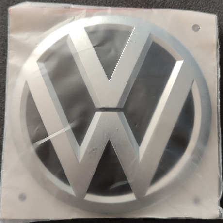 INSIGNIA EMBLEMA NUEVO PASSAT POLO JETTA 5C6853630 