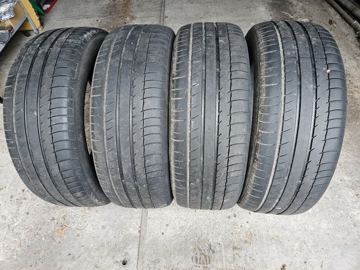 4× Michelin Latitude Sport 225/60R18 100 H