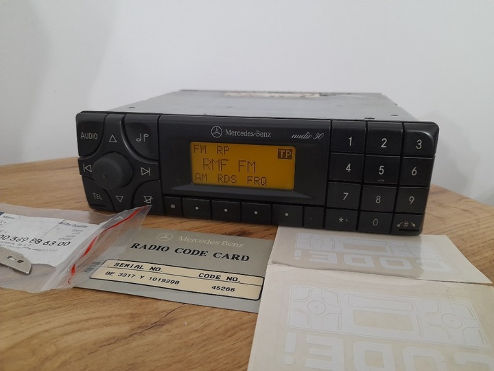 RADIO MERCEDES BECKER AUDIO 30 BE3317 R129 W140 