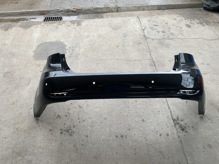 TOYOTA AVENSIS T27 UNIVERSAL BUMPER REAR 