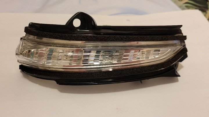 LUZ DIRECCIONAL ESPEJOS IZQUIERDO FORD MONDEO V 2015- 