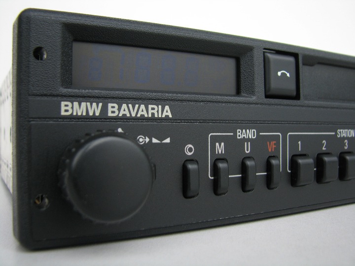 RADIO BMW BAVARIA CASSETTE DIGITAL E23 E24 E28 E30 