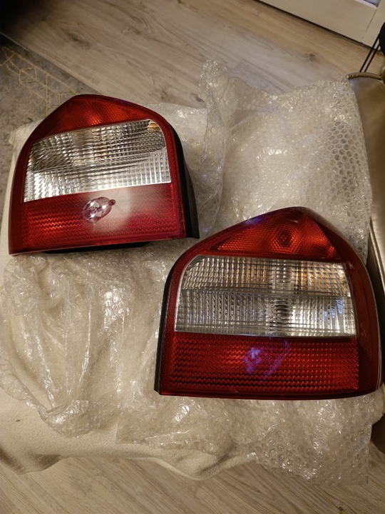 FAROS PARTE TRASERA JUEGO AUDI A3 8L RESTYLING 