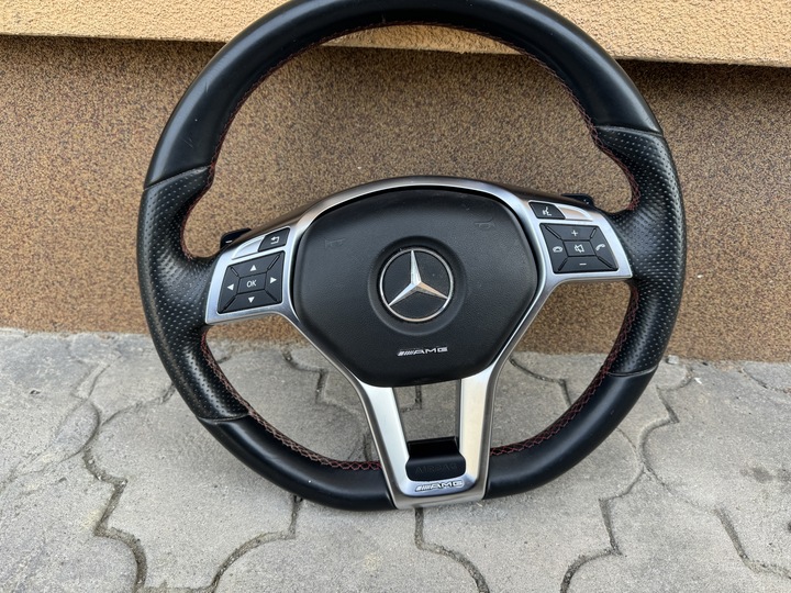 VOLANTE MERCEDES A45 AMG W176 