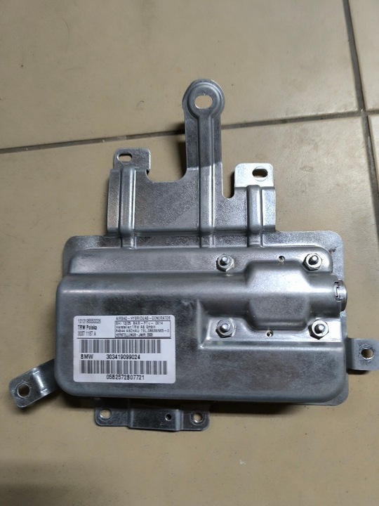 AIRBAG DOOR LEFT FRONT BMW X3 E83 303419099024 