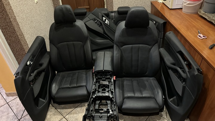 BMW X5 G05 ASIENTOS SOFA MAPAS CON CALEFACCIÓN CUERO 