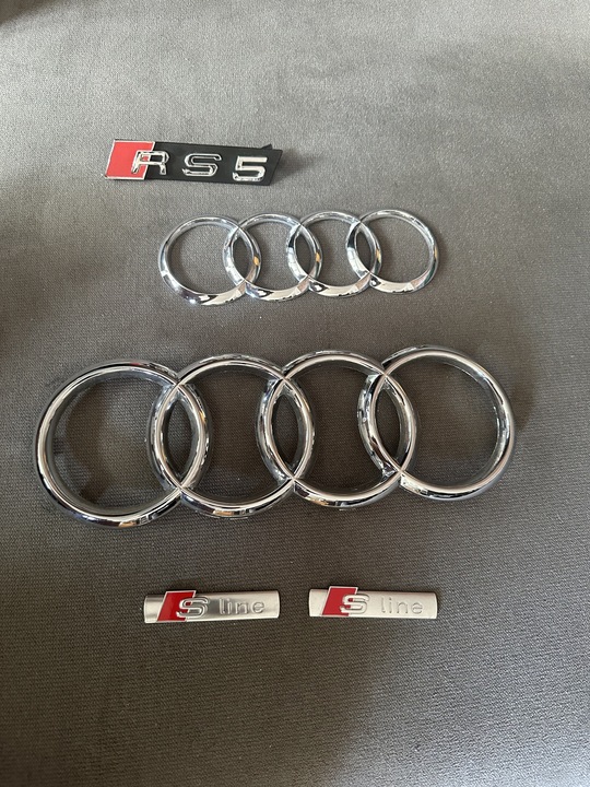 EMBLEMATY AUDI RS5 REJILLA DE RADIADOR AUDI TAPA DE MALETERO TYLNA-KOMPLET 