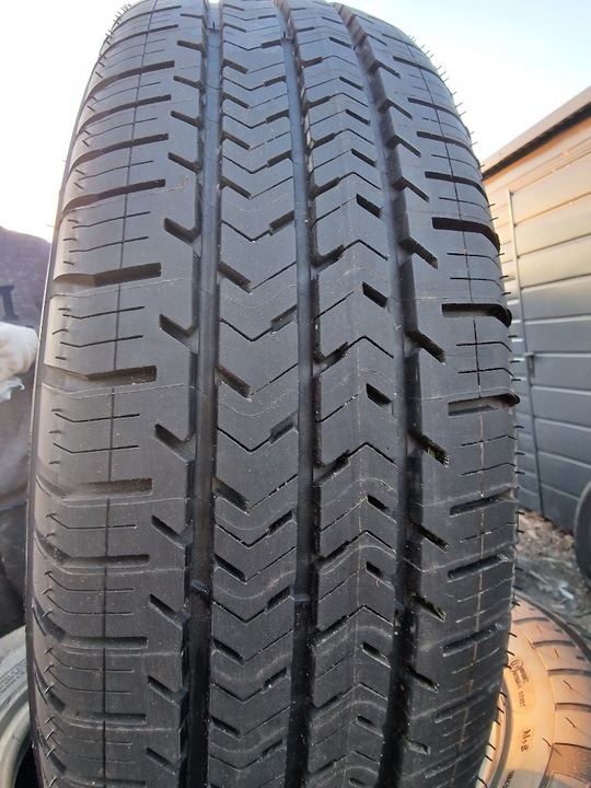 NEUMÁTICOS MICHELIN AGILISS51 215/65/R16C 106/104T 9MM 