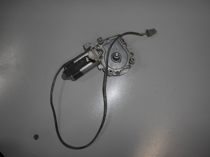 фото №1, Моторчик стёкла левый перед audi a8 d2