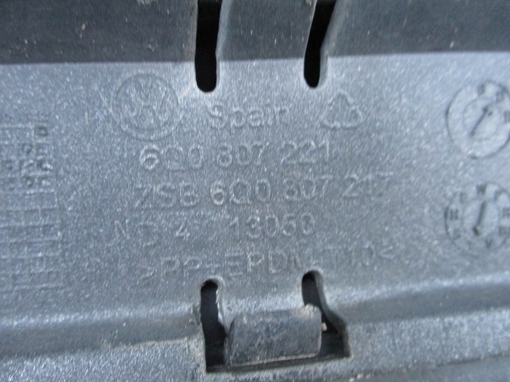 фото №7, Бампер перед переднее vw polo iv 6q0 01-05 bdb