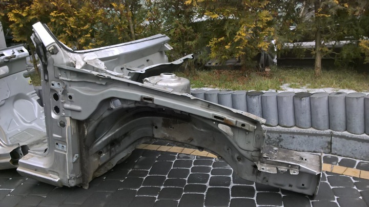 фото №3, Ford mondeo mk3 фартук лонжерон перед lewa/praw