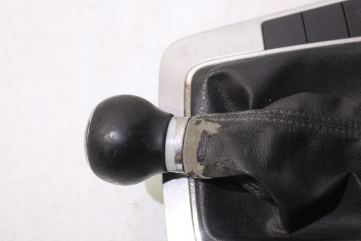 фото №5, Чохол+ ручка volkswagen passat b6 3c0864263a