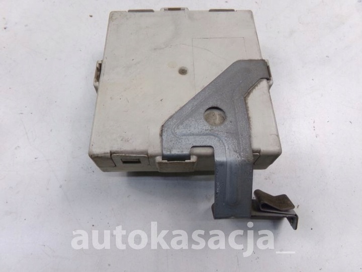 фото №4, Lexus gs i реле модуль 89230-30170 8923030130