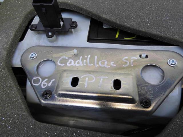 фото №4, Скло двері правий зад cadillac sts 06r