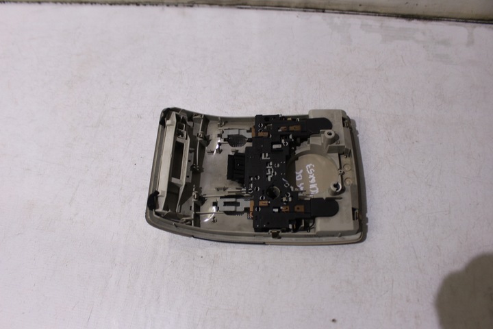 фото №4, Лампа освітлення кабіни audi a4 b6 8e0947135a