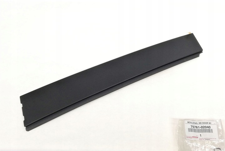 фото №2, Corolla e16 e18 13-18 планка рамка дверь зад правая