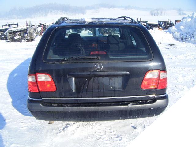 фото №10, Mercedes e w210 універсал планка освітлення номерного знака