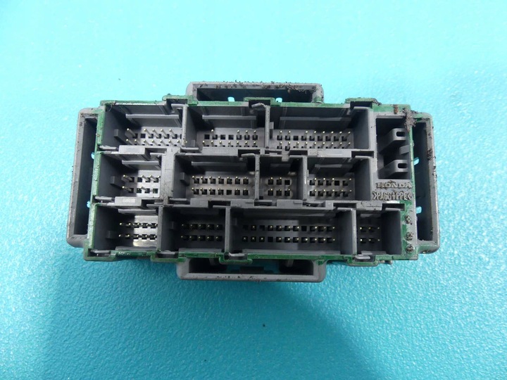 фото №10, Civic viii sedan 06-11 1.8 компьютер 37820-rna-e21