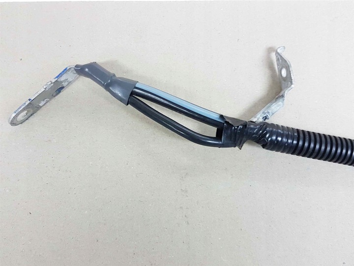 фото №2, Avensis t27 15-18 d4d шланг масовий акумулятора