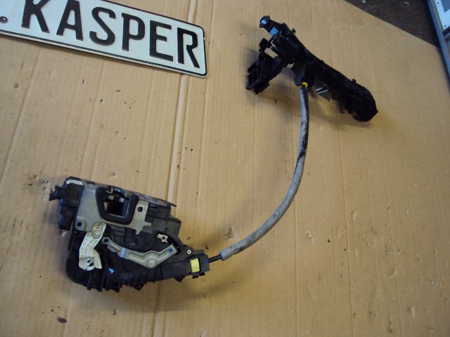 фото №2, Замок дверь правые перед mercedes c-klasa w205