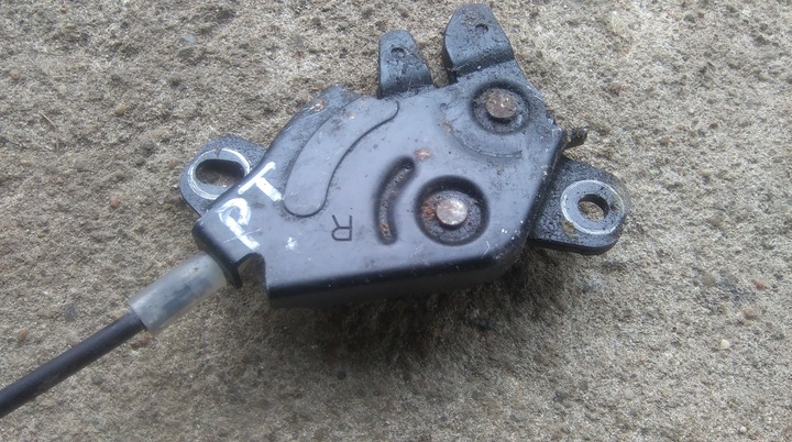 фото №3, Mazda mpv замок дверь правые зад задний