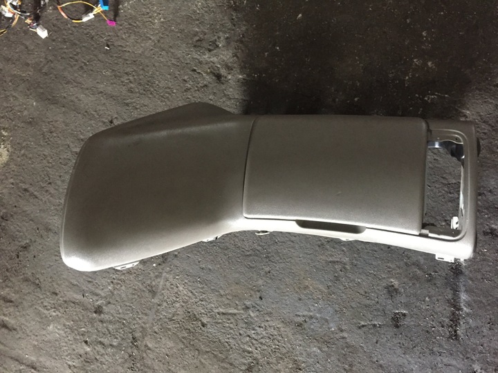 фото №1, Daf xf 105 панель бардачок консоль крышка капот