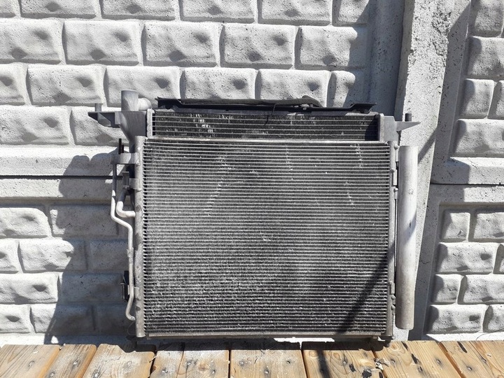 фото №1, Комплект радиатор hyundai i30 kia ceed 2,0 crdi