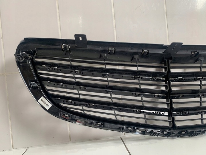 фото №8, Решётка радиатора решётка mercedes c-klasa elegance a2058806606